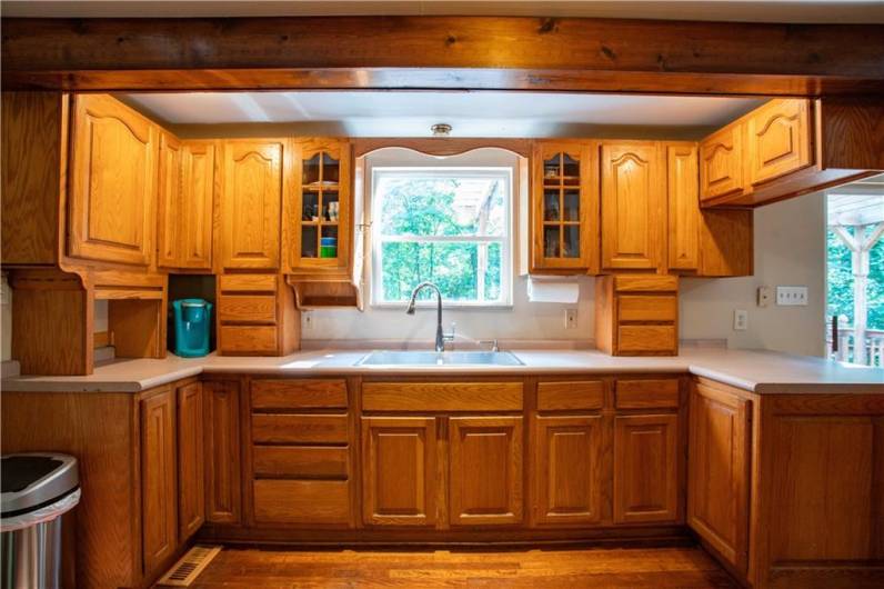 385 Wallace Run Road, Beaver Falls, PA 15010, 3 Bedrooms Bedrooms, 7 Rooms Rooms,2 BathroomsBathrooms,Residential,For Sale,Wallace Run Road,1711613