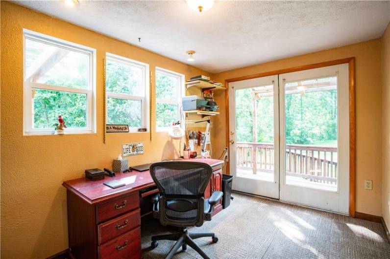 385 Wallace Run Road, Beaver Falls, PA 15010, 3 Bedrooms Bedrooms, 7 Rooms Rooms,2 BathroomsBathrooms,Residential,For Sale,Wallace Run Road,1711613
