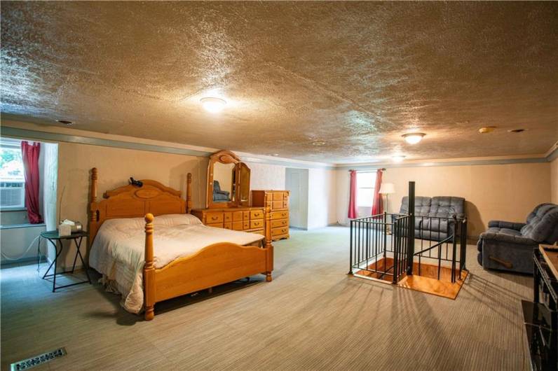 385 Wallace Run Road, Beaver Falls, PA 15010, 3 Bedrooms Bedrooms, 7 Rooms Rooms,2 BathroomsBathrooms,Residential,For Sale,Wallace Run Road,1711613