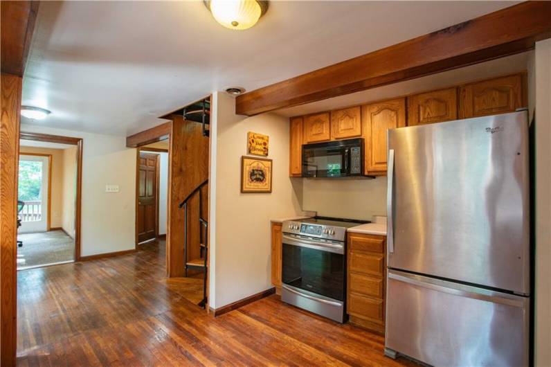 385 Wallace Run Road, Beaver Falls, PA 15010, 3 Bedrooms Bedrooms, 7 Rooms Rooms,2 BathroomsBathrooms,Residential,For Sale,Wallace Run Road,1711613