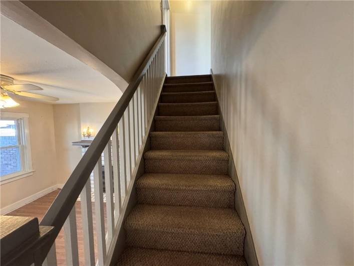 2735 Pyramid Ave, Pittsburgh, PA 15227, 2 Bedrooms Bedrooms, ,1 BathroomBathrooms,Lease,For Sale,Pyramid Ave,1711625