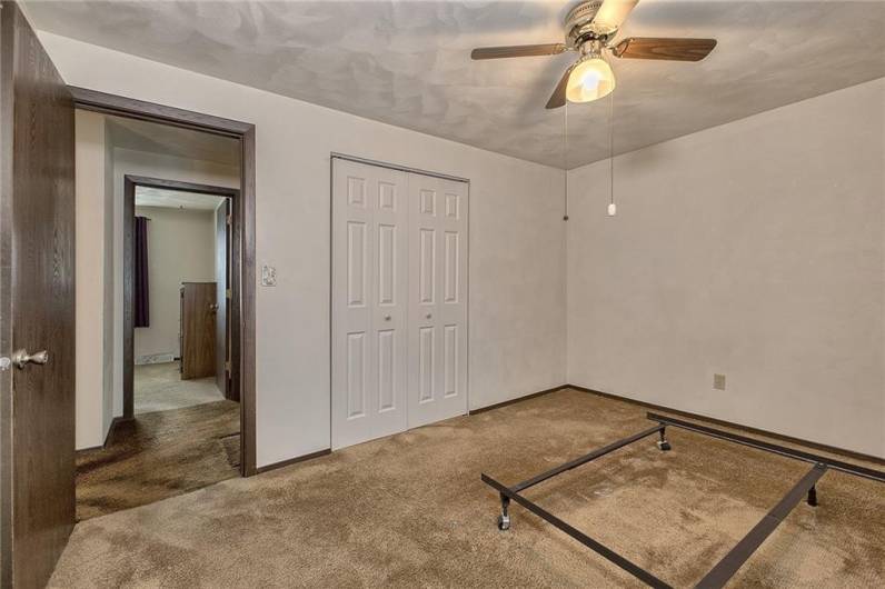 119 Park, Derry, PA 15627, 3 Bedrooms Bedrooms, 8 Rooms Rooms,1 BathroomBathrooms,Residential,For Sale,Park,1711638