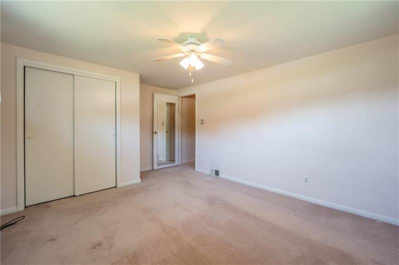 1936 Sylvan Ave, Latrobe, PA 15650, 3 Bedrooms Bedrooms, ,2 BathroomsBathrooms,Residential,For Sale,Sylvan Ave,1711647