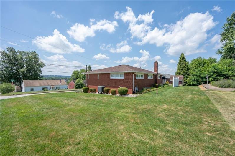1936 Sylvan Ave, Latrobe, PA 15650, 3 Bedrooms Bedrooms, ,2 BathroomsBathrooms,Residential,For Sale,Sylvan Ave,1711647