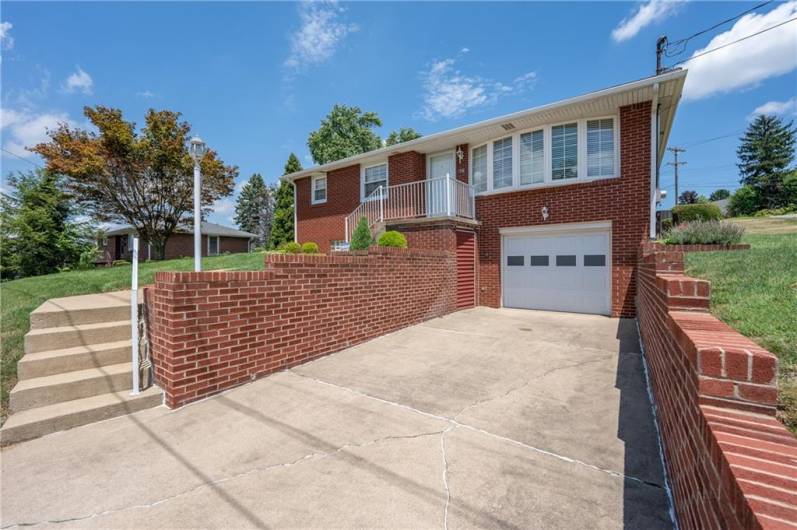 1936 Sylvan Ave, Latrobe, PA 15650, 3 Bedrooms Bedrooms, ,2 BathroomsBathrooms,Residential,For Sale,Sylvan Ave,1711647