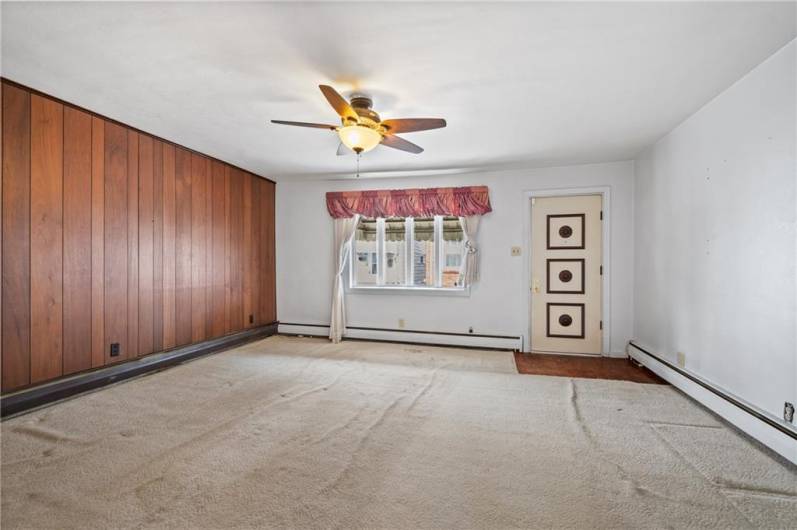4614 Carroll St, Pittsburgh, PA 15224, 2 Bedrooms Bedrooms, 5 Rooms Rooms,1 BathroomBathrooms,Residential,For Sale,Carroll St,0,1711651