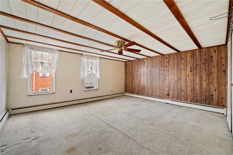 4614 Carroll St, Pittsburgh, PA 15224, 2 Bedrooms Bedrooms, 5 Rooms Rooms,1 BathroomBathrooms,Residential,For Sale,Carroll St,0,1711651