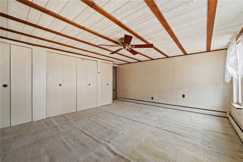 4614 Carroll St, Pittsburgh, PA 15224, 2 Bedrooms Bedrooms, 5 Rooms Rooms,1 BathroomBathrooms,Residential,For Sale,Carroll St,0,1711651