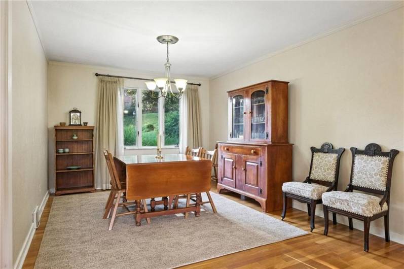 50 Alexander Place, Pittsburgh, PA 15243, 4 Bedrooms Bedrooms, 13 Rooms Rooms,3 BathroomsBathrooms,Residential,For Sale,Alexander Place,0,1711657