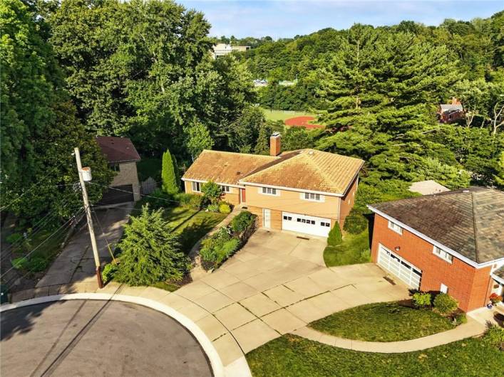 50 Alexander Place, Pittsburgh, PA 15243, 4 Bedrooms Bedrooms, 13 Rooms Rooms,3 BathroomsBathrooms,Residential,For Sale,Alexander Place,0,1711657