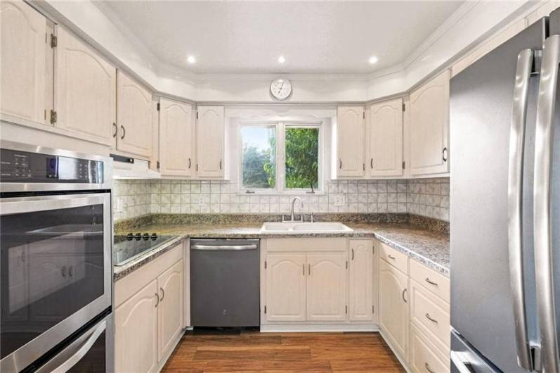 50 Alexander Place, Pittsburgh, PA 15243, 4 Bedrooms Bedrooms, 13 Rooms Rooms,3 BathroomsBathrooms,Residential,For Sale,Alexander Place,0,1711657