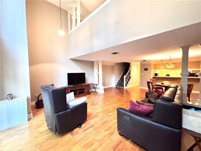 4007 Charlemagne Cir, Pittsburgh, PA 15237, 2 Bedrooms Bedrooms, 7 Rooms Rooms,2.1 BathroomsBathrooms,Residential,For Sale,Charlemagne Cir,1711659