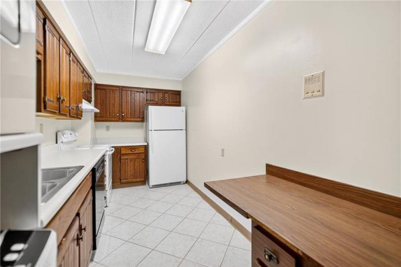 820 Beau St, Washington, PA 15301, 1 Bedroom Bedrooms, ,1 BathroomBathrooms,Residential,For Sale,Beau St,1711669
