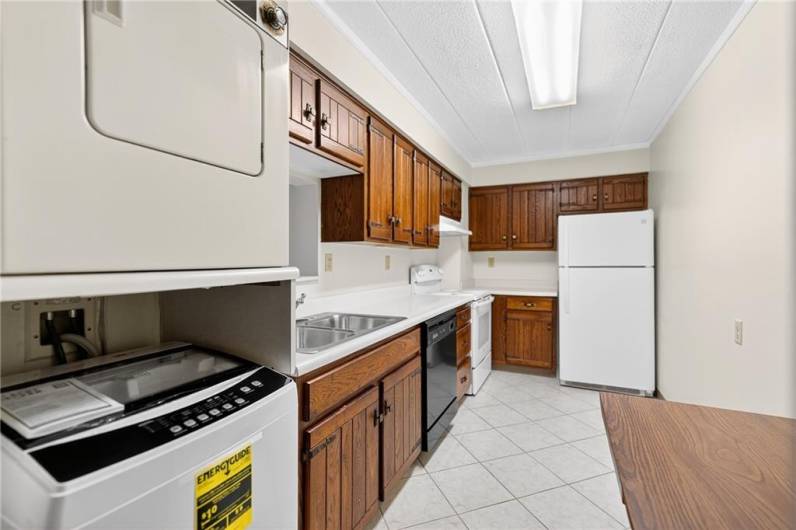 820 Beau St, Washington, PA 15301, 1 Bedroom Bedrooms, ,1 BathroomBathrooms,Residential,For Sale,Beau St,1711669