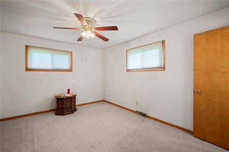 895 Christy Rd, Hermitage, PA 16148, 3 Bedrooms Bedrooms, 7 Rooms Rooms,2 BathroomsBathrooms,Residential,For Sale,Christy Rd,0,1711675