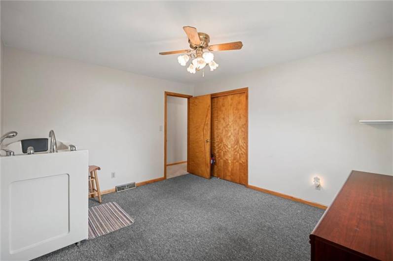 895 Christy Rd, Hermitage, PA 16148, 3 Bedrooms Bedrooms, 7 Rooms Rooms,2 BathroomsBathrooms,Residential,For Sale,Christy Rd,0,1711675