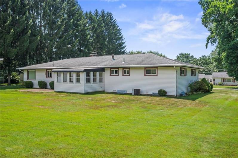 895 Christy Rd, Hermitage, PA 16148, 3 Bedrooms Bedrooms, 7 Rooms Rooms,2 BathroomsBathrooms,Residential,For Sale,Christy Rd,0,1711675