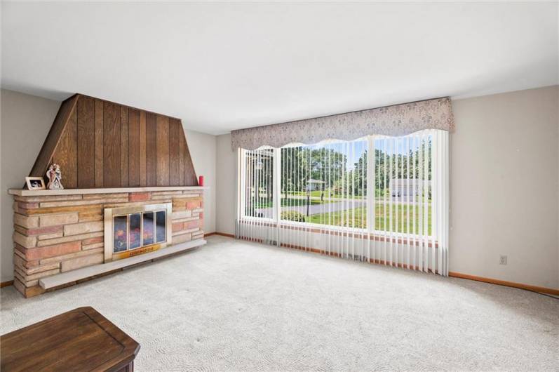 895 Christy Rd, Hermitage, PA 16148, 3 Bedrooms Bedrooms, 7 Rooms Rooms,2 BathroomsBathrooms,Residential,For Sale,Christy Rd,0,1711675