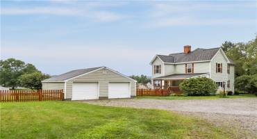 137 Carmichaels St, Rices Landing, PA 15357, 3 Bedrooms Bedrooms, 7 Rooms Rooms,1.1 BathroomsBathrooms,Residential,For Sale,Carmichaels St,0,1711677