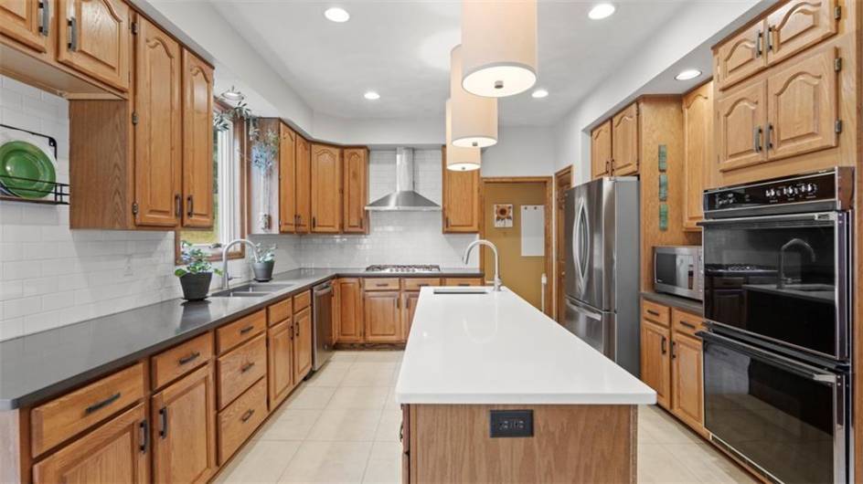 305 Jefferson St, Export, PA 15632, 5 Bedrooms Bedrooms, ,2.2 BathroomsBathrooms,Residential,For Sale,Jefferson St,0,1711679