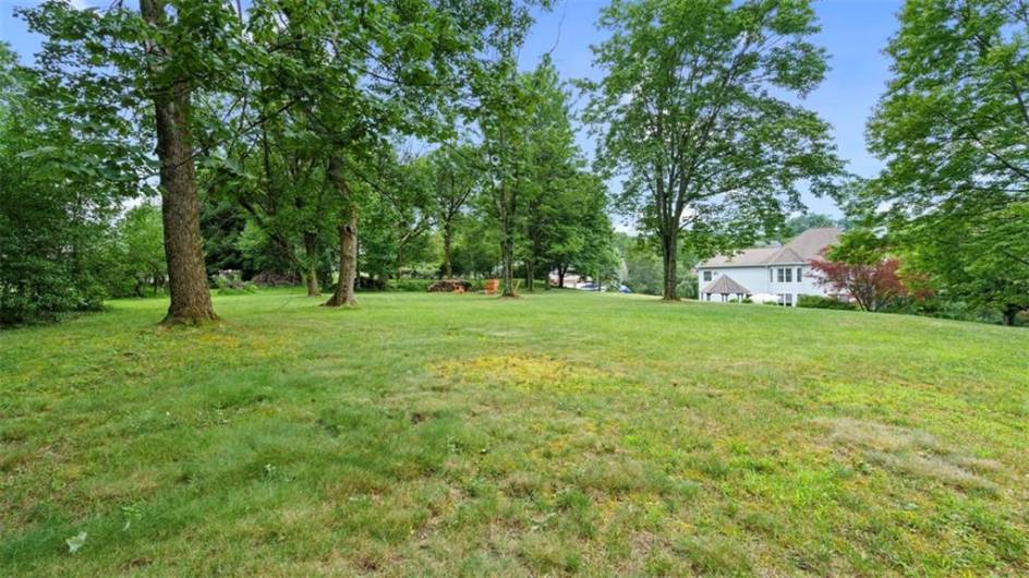 305 Jefferson St, Export, PA 15632, 5 Bedrooms Bedrooms, ,2.2 BathroomsBathrooms,Residential,For Sale,Jefferson St,0,1711679