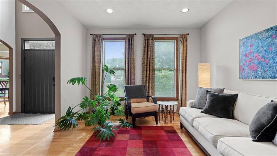 305 Jefferson St, Export, PA 15632, 5 Bedrooms Bedrooms, ,2.2 BathroomsBathrooms,Residential,For Sale,Jefferson St,0,1711679