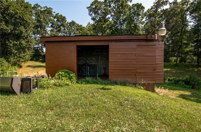 963 Herman Rd, Butler, PA 16002, 3 Bedrooms Bedrooms, 6 Rooms Rooms,1 BathroomBathrooms,Residential,For Sale,Herman Rd,0,1711680