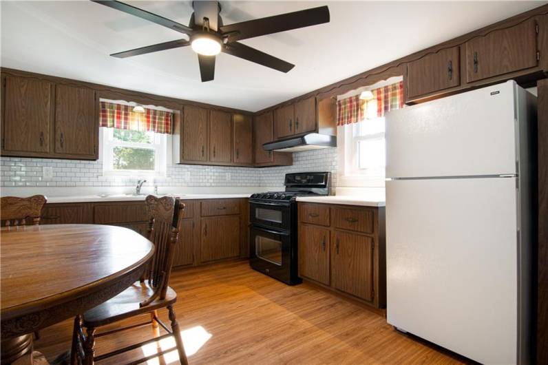 963 Herman Rd, Butler, PA 16002, 3 Bedrooms Bedrooms, 6 Rooms Rooms,1 BathroomBathrooms,Residential,For Sale,Herman Rd,0,1711680