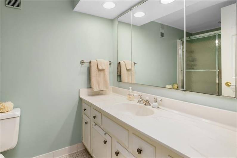 1700 Grandview Ave, Pittsburgh, PA 15211, 2 Bedrooms Bedrooms, ,2 BathroomsBathrooms,Lease,For Sale,Grandview Ave,0,1711690