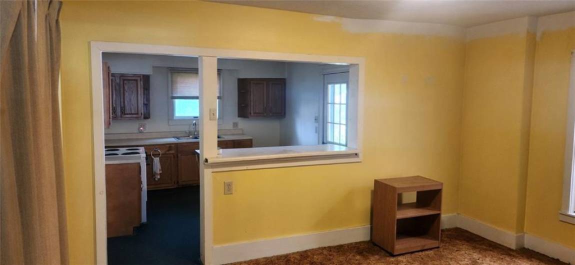 722 Crescent Avenue, Ellwood City, PA 16117, 2 Bedrooms Bedrooms, 6 Rooms Rooms,1 BathroomBathrooms,Residential,For Sale,Crescent Avenue,0,1711701