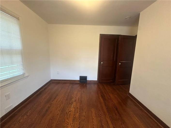 3323 Leechburg Road, Lower Burrell, PA 15068, 4 Bedrooms Bedrooms, 12 Rooms Rooms,1 BathroomBathrooms,Residential,For Sale,Leechburg Road,1711702