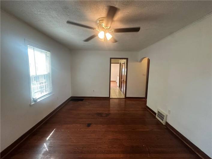 3323 Leechburg Road, Lower Burrell, PA 15068, 4 Bedrooms Bedrooms, 12 Rooms Rooms,1 BathroomBathrooms,Residential,For Sale,Leechburg Road,1711702