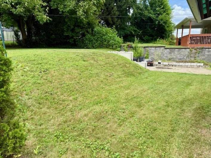 107 Jefferson Dr, Clairton, PA 15025, 3 Bedrooms Bedrooms, ,1 BathroomBathrooms,Residential,For Sale,Jefferson Dr,1711703