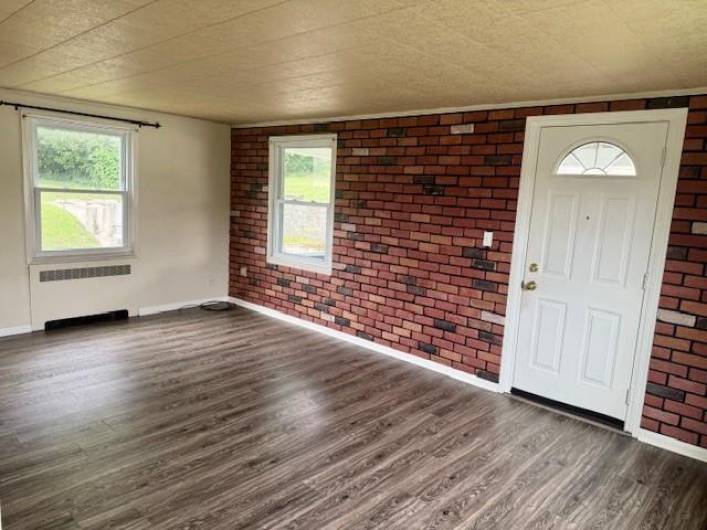 107 Jefferson Dr, Clairton, PA 15025, 3 Bedrooms Bedrooms, ,1 BathroomBathrooms,Residential,For Sale,Jefferson Dr,1711703