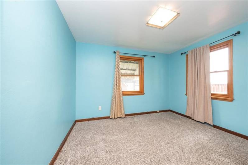 445 Jenne Dr, Pittsburgh, PA 15236, 3 Bedrooms Bedrooms, 9 Rooms Rooms,3 BathroomsBathrooms,Residential,For Sale,Jenne Dr,0,1711704