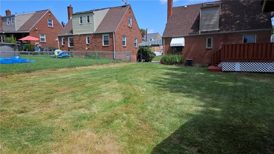 445 Jenne Dr, Pittsburgh, PA 15236, 3 Bedrooms Bedrooms, 9 Rooms Rooms,3 BathroomsBathrooms,Residential,For Sale,Jenne Dr,0,1711704