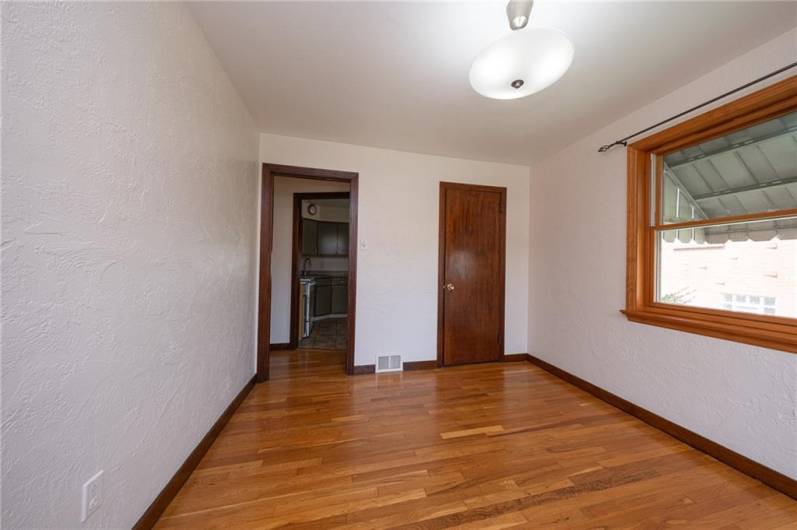 445 Jenne Dr, Pittsburgh, PA 15236, 3 Bedrooms Bedrooms, 9 Rooms Rooms,3 BathroomsBathrooms,Residential,For Sale,Jenne Dr,0,1711704