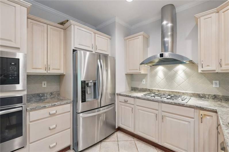120 Canterbury Ln, McMurray, PA 15317, 3 Bedrooms Bedrooms, 11 Rooms Rooms,3 BathroomsBathrooms,Residential,For Sale,Canterbury Ln,1711708