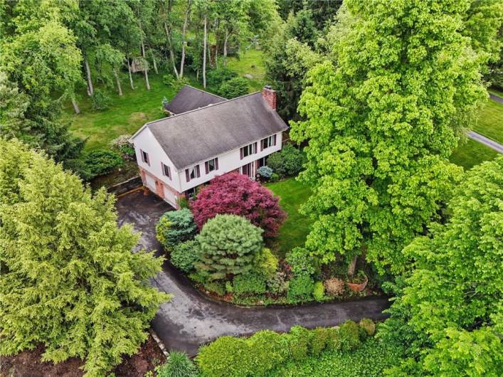 120 Canterbury Ln, McMurray, PA 15317, 3 Bedrooms Bedrooms, 11 Rooms Rooms,3 BathroomsBathrooms,Residential,For Sale,Canterbury Ln,1711708