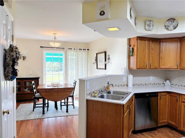 195 Rural Ave, Washington, PA 15301, 2 Bedrooms Bedrooms, 7 Rooms Rooms,1 BathroomBathrooms,Residential,For Sale,Rural Ave,0,1711711