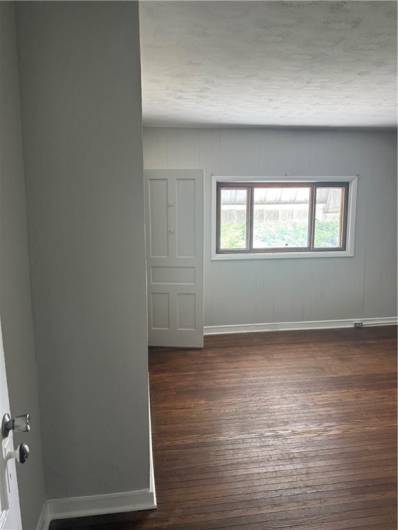 965 Leeds, Monessen, PA 15062, 2 Bedrooms Bedrooms, ,1 BathroomBathrooms,Residential,For Sale,Leeds,1711718