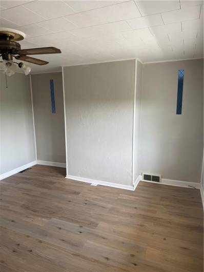 965 Leeds, Monessen, PA 15062, 2 Bedrooms Bedrooms, ,1 BathroomBathrooms,Residential,For Sale,Leeds,1711718