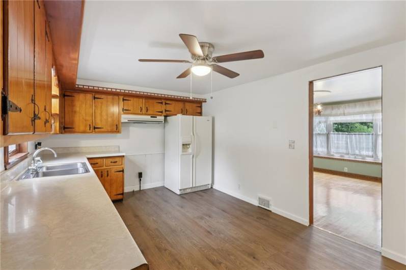 714 Colonial, Apollo, PA 15613, 4 Bedrooms Bedrooms, 10 Rooms Rooms,1.1 BathroomsBathrooms,Residential,For Sale,Colonial,1711727