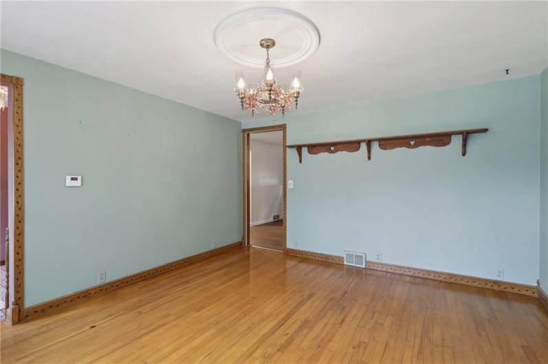 714 Colonial, Apollo, PA 15613, 4 Bedrooms Bedrooms, 10 Rooms Rooms,1.1 BathroomsBathrooms,Residential,For Sale,Colonial,1711727