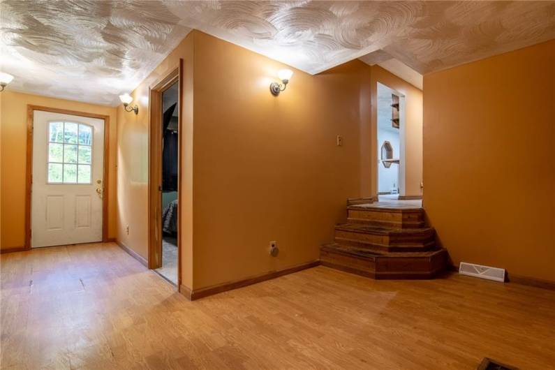 151 Cove Run Rd, East Brady, PA 16028, 3 Bedrooms Bedrooms, ,2 BathroomsBathrooms,Residential,For Sale,Cove Run Rd,0,1711733