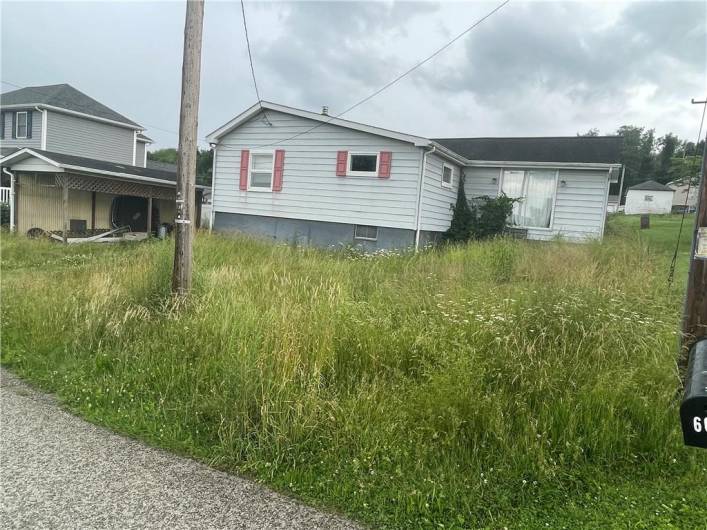 137 Front St, Blairsville, PA 15717, 2 Bedrooms Bedrooms, ,1 BathroomBathrooms,Residential,For Sale,Front St,1711738