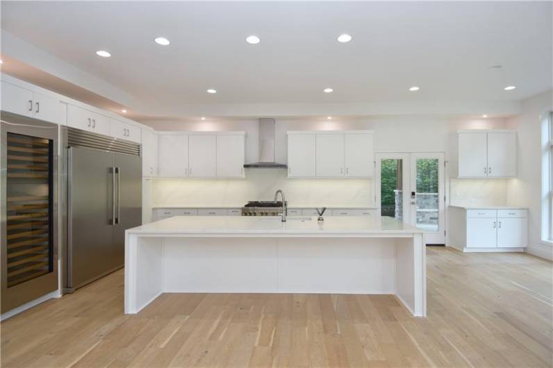 131 Birch Dr., Wexford, PA 15090, 5 Bedrooms Bedrooms, 14 Rooms Rooms,4.1 BathroomsBathrooms,Residential,For Sale,Birch Dr.,0,1711744