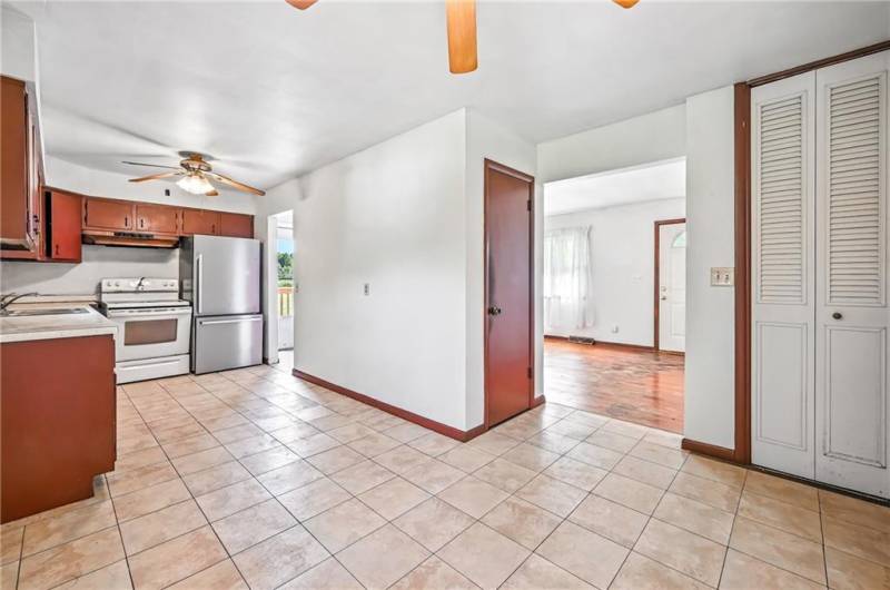 129 Shenango Park Rd, Transfer, PA 16154, 3 Bedrooms Bedrooms, 5 Rooms Rooms,1 BathroomBathrooms,Residential,For Sale,Shenango Park Rd,0,1711749