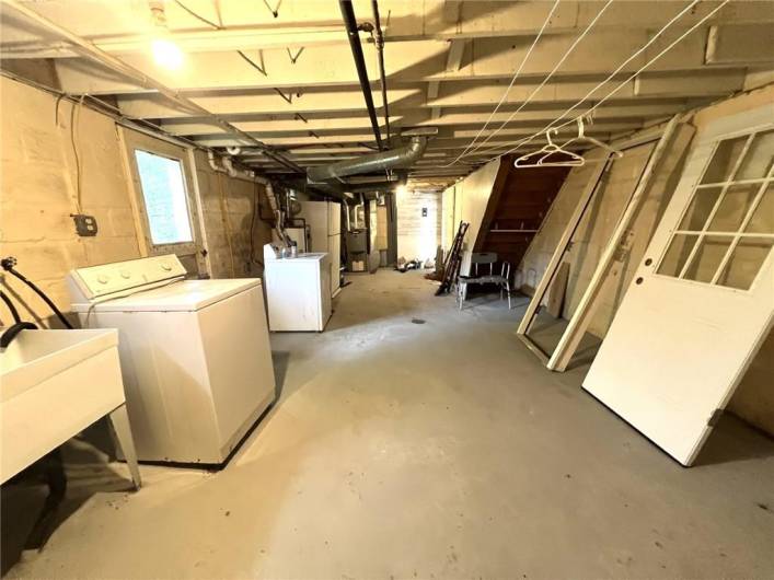 735 1/2 7th Avenue, 15108, PA 15108, 2 Bedrooms Bedrooms, ,1 BathroomBathrooms,Residential,For Sale,7th Avenue,1711756