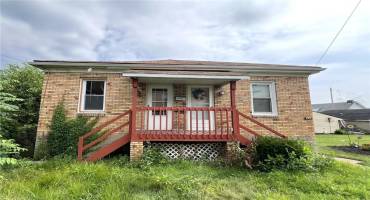 735 1/2 7th Avenue, 15108, PA 15108, 2 Bedrooms Bedrooms, ,1 BathroomBathrooms,Residential,For Sale,7th Avenue,1711756